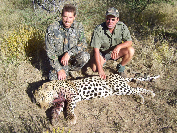 leopard-hunt-namibia